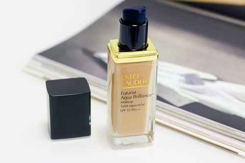 2016.10.18 雅诗兰黛沁水粉底液轻松妆出润贴水亮光泽肌